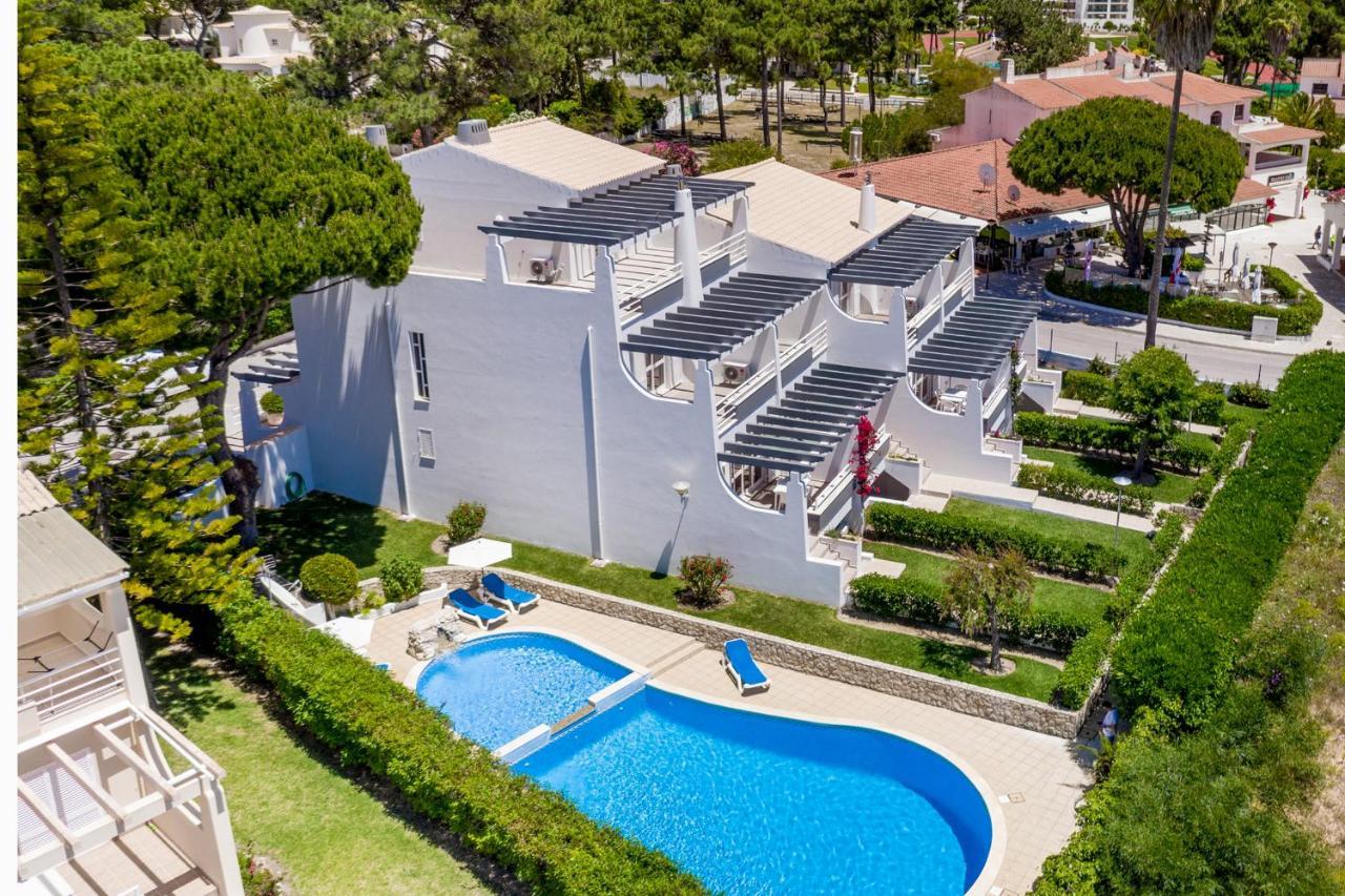 אלבופיירה Villas Pinhal Da Falesia מראה חיצוני תמונה